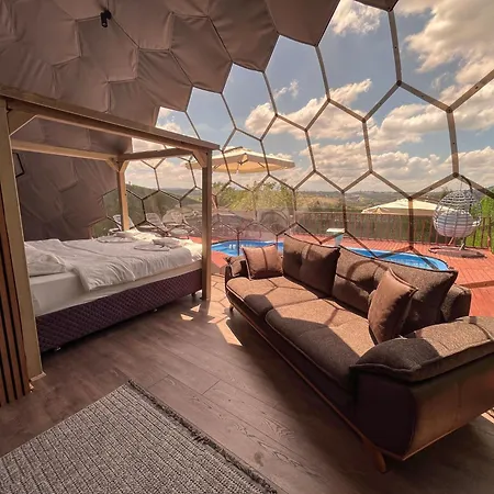 Granja Akmese * Izmit