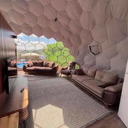 Granja Akmese 리조트 이즈밋